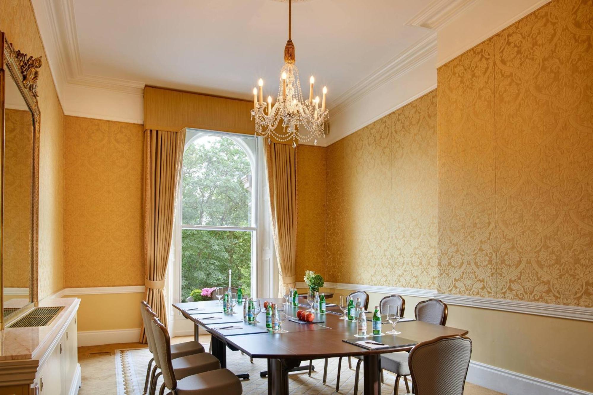 The Shelbourne, Autograph Collection Hotel Dublin Bagian luar foto